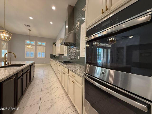 2307 E MAHOGANY Place, Chandler, AZ 85249