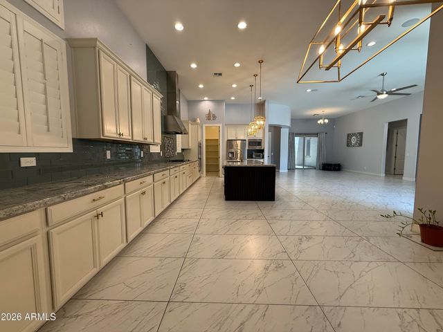 2307 E MAHOGANY Place, Chandler, AZ 85249