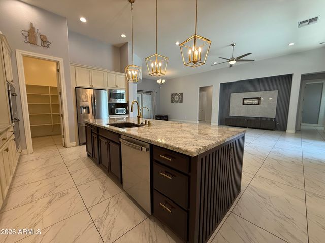 2307 E MAHOGANY Place, Chandler, AZ 85249