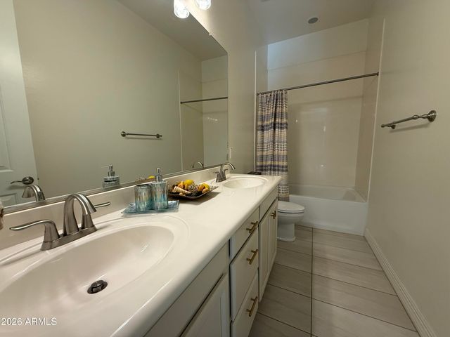 2307 E MAHOGANY Place, Chandler, AZ 85249