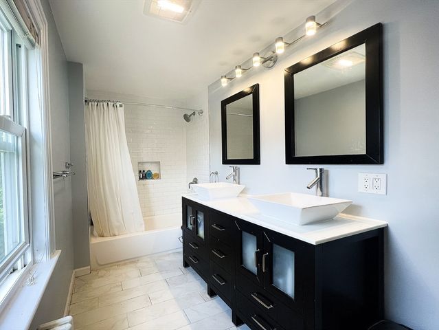 31 Grassmere Rd -, Brookline, MA 02467