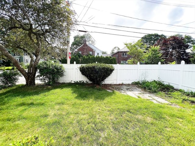 31 Grassmere Rd -, Brookline, MA 02467