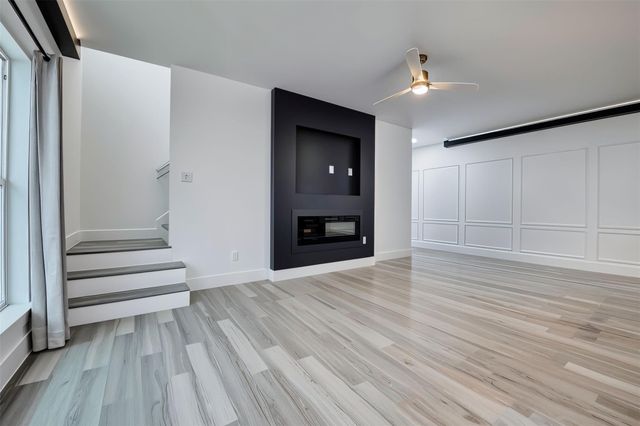 2325 Hampton Street, Houston, TX 77088