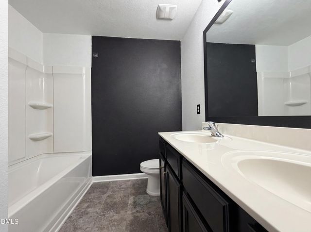 574 Botanical Court, Bunnlevel, NC 28323