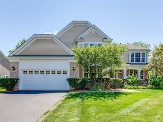 1713 Nathan Lane, Libertyville, IL 60048