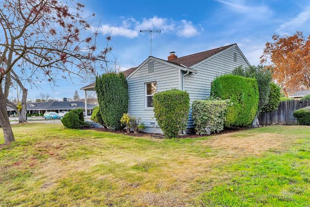 3931 60th St, Sacramento, CA 95820