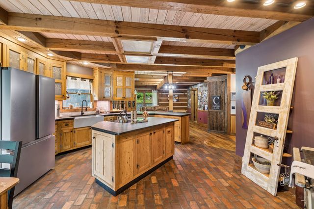 25002510 Chimney Springs Rd, Cookeville, TN 38506