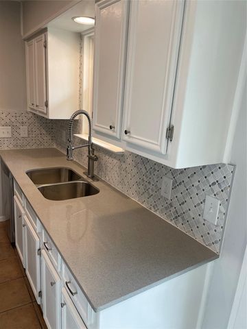 4619 Jinx Ave A, Austin, TX 78745