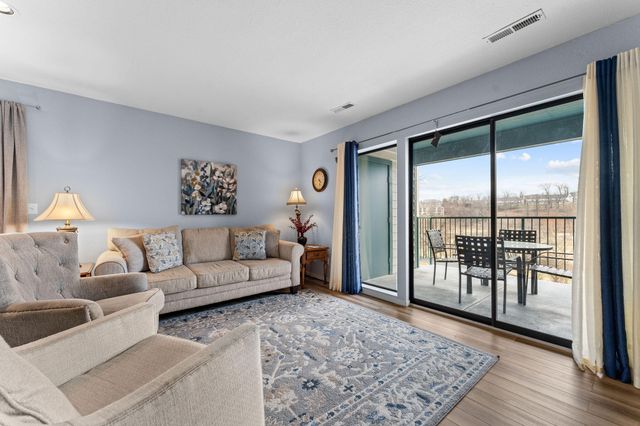 2700 Green Mountain Drive 1, Branson, MO 65616