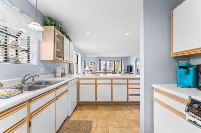 2700 Green Mountain Drive 1, Branson, MO 65616