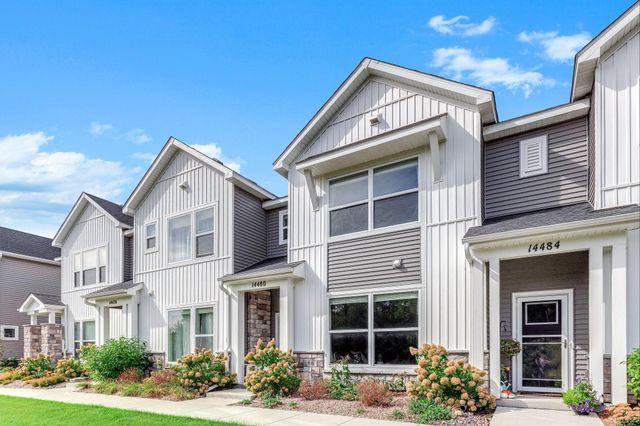 14480 Twin Lakes Circle, Burnsville, MN 55306