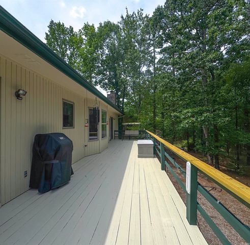 2 Meseta Lane, Hot Springs Village, AR 71909