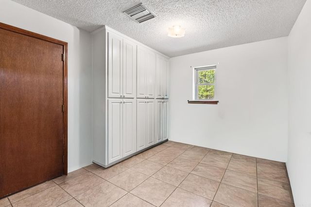 11 Evert Court, Little Rock, AR 72210