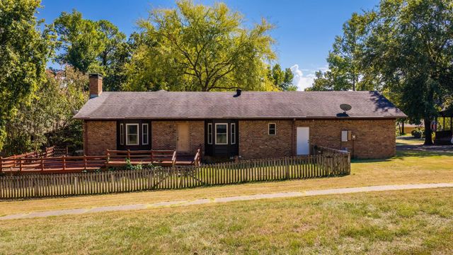 11 Evert Court, Little Rock, AR 72210