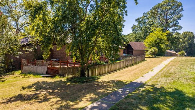11 Evert Court, Little Rock, AR 72210