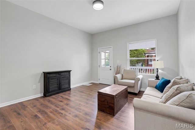 6816 Wise Avenue, St Louis, MO 63139