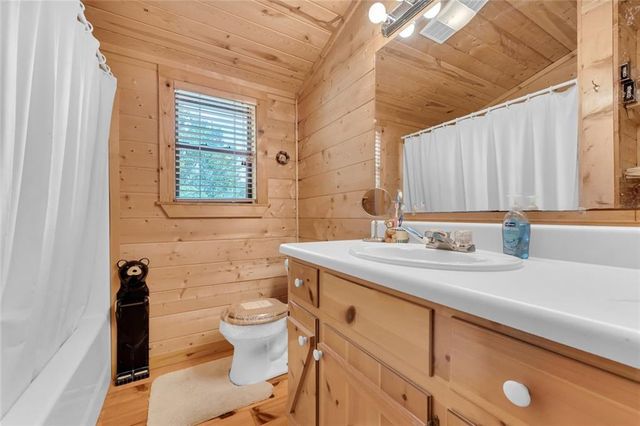122 Sky High Drive, Blairsville, GA 30512
