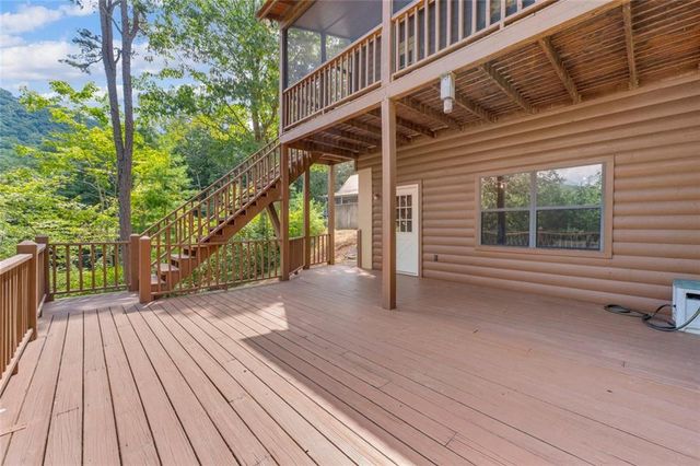 122 Sky High Drive, Blairsville, GA 30512