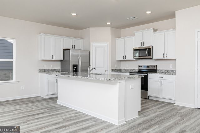 647 Mackenzie Cove, Villa Rica, GA 30180