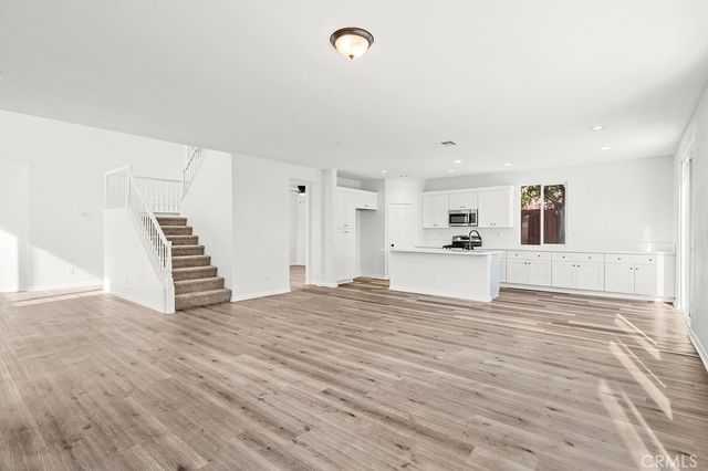 31501 Stoney Creek Drive, Lake Elsinore, CA 92532