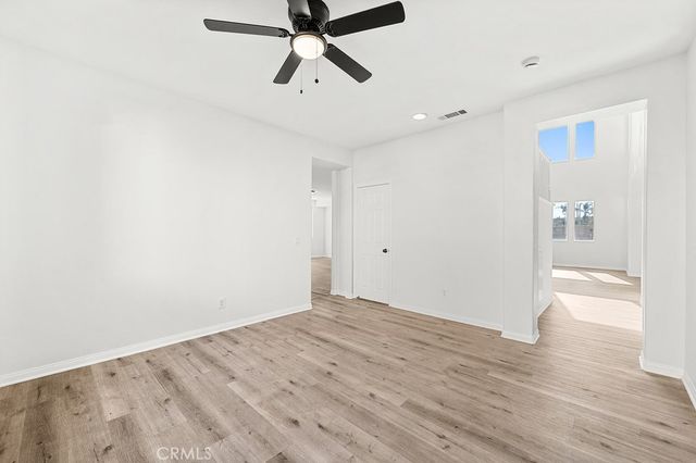 31501 Stoney Creek Drive, Lake Elsinore, CA 92532