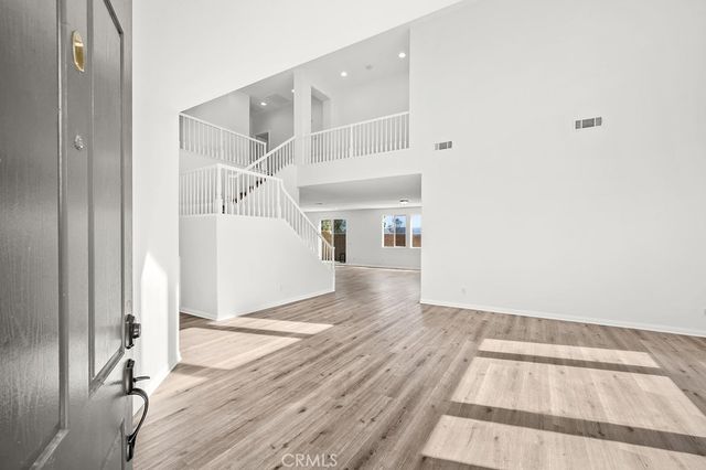 31501 Stoney Creek Drive, Lake Elsinore, CA 92532