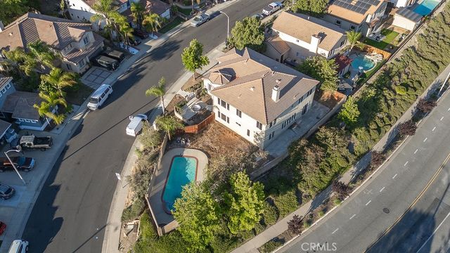 31501 Stoney Creek Drive, Lake Elsinore, CA 92532