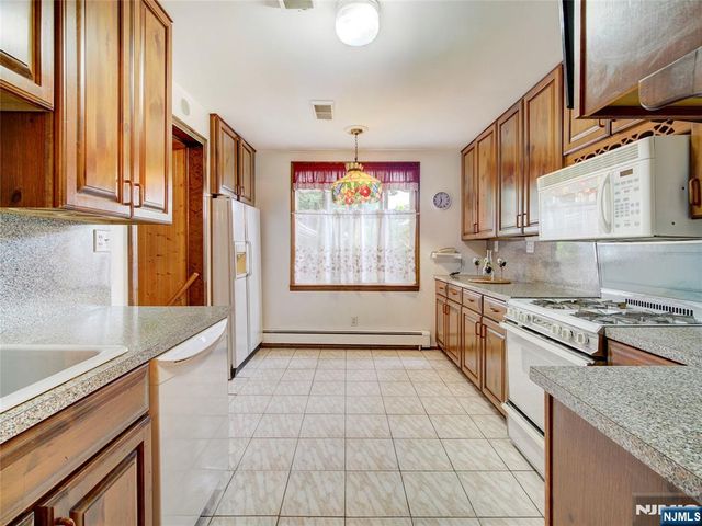 42 Hay Avenue, Nutley, NJ 07110