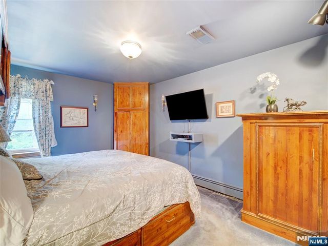 42 Hay Avenue, Nutley, NJ 07110