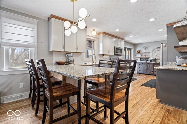 6585 Crown Drive, Brownsburg, IN 46112