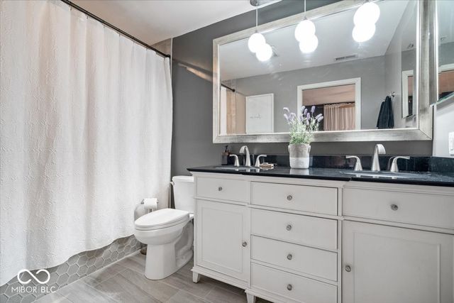 6585 Crown Drive, Brownsburg, IN 46112