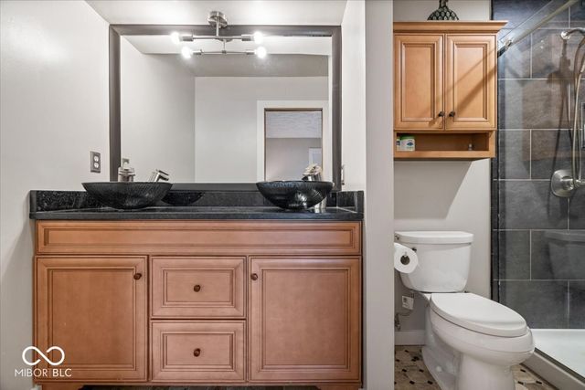 6585 Crown Drive, Brownsburg, IN 46112