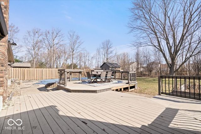 6585 Crown Drive, Brownsburg, IN 46112