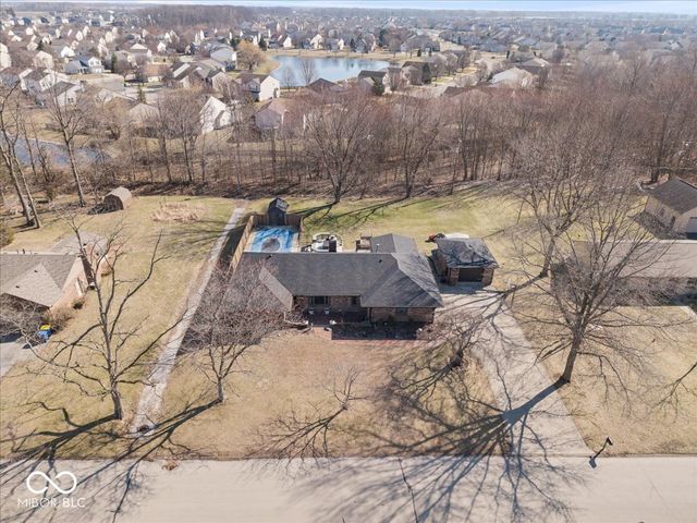 6585 Crown Drive, Brownsburg, IN 46112