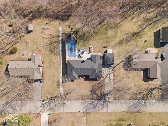 6585 Crown Drive, Brownsburg, IN 46112