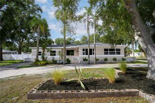 4566 28TH AVENUE N, St Petersburg, FL 33713