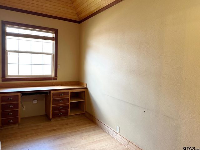 2201 Bradbury Ct, Tyler, TX 75703