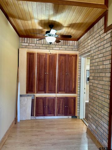 2201 Bradbury Ct, Tyler, TX 75703