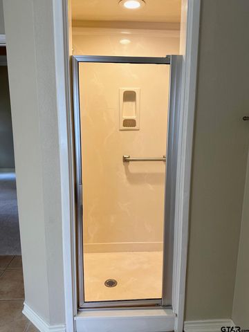 2201 Bradbury Ct, Tyler, TX 75703