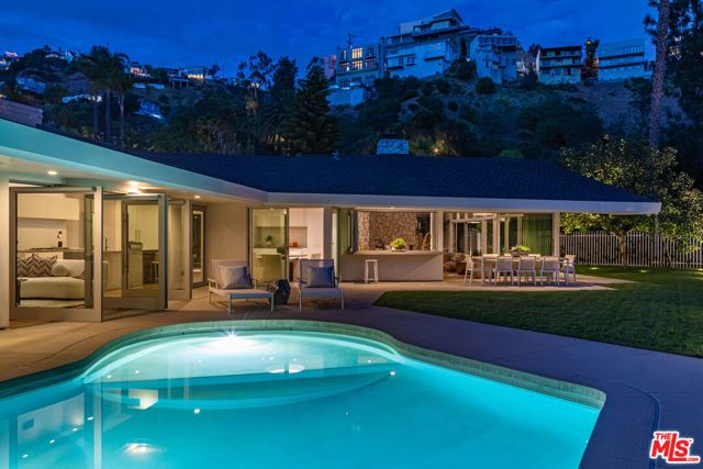 1667 Rising Glen Road, Los Angeles, CA 90069