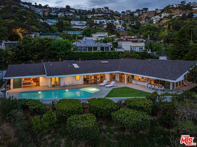 1667 Rising Glen Road, Los Angeles, CA 90069