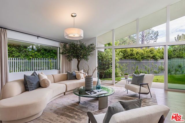 1667 Rising Glen Road, Los Angeles, CA 90069