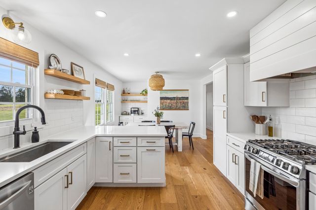 6690 Flat Creek Rd, Spring Hill, TN 37174