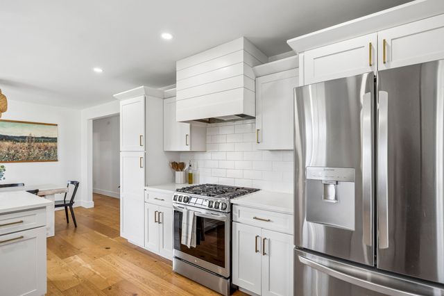 6690 Flat Creek Rd, Spring Hill, TN 37174