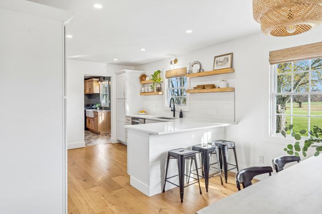 6690 Flat Creek Rd, Spring Hill, TN 37174