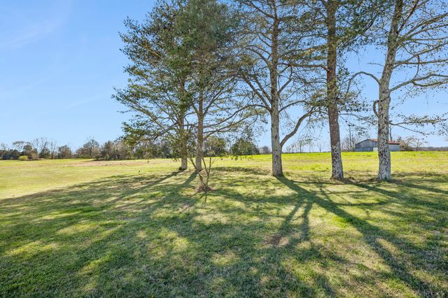 6690 Flat Creek Rd, Spring Hill, TN 37174