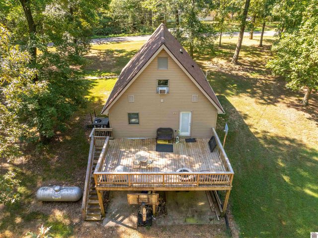 924 Hayes School Rd, Mayfield, KY 42066