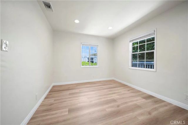 13573 Moorpark Street, Sherman Oaks, CA 91423
