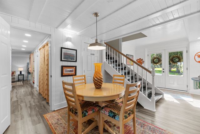 105 Midway Dr., Pawleys Island, SC 29585