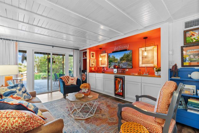 105 Midway Dr., Pawleys Island, SC 29585